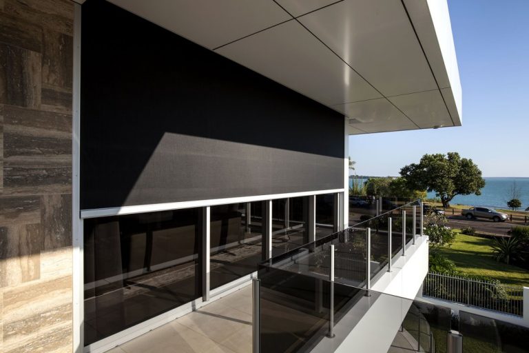 Zipscreen Blinds or Ziptrak Blinds